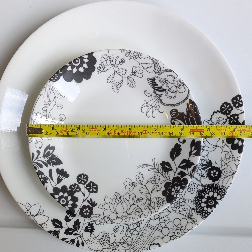 12 Corelle Uptown Garden Plates, 6 Appetizer & 6 Dinner, Black & White Floral - Picture 13 of 15